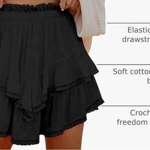🆕 ✨ Black Ruffled Skort ✨ 🆕